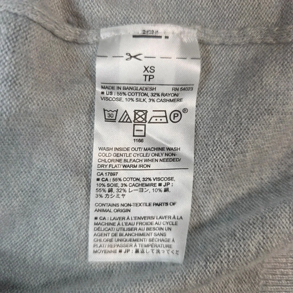 Banana Republic Mens XSmall Grey V-Neck Sweater Silk Cashmere Blend